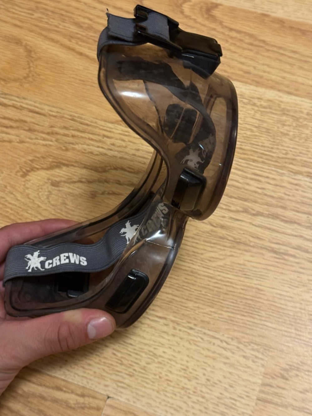 Ski Goggles - Picture 3 of 5